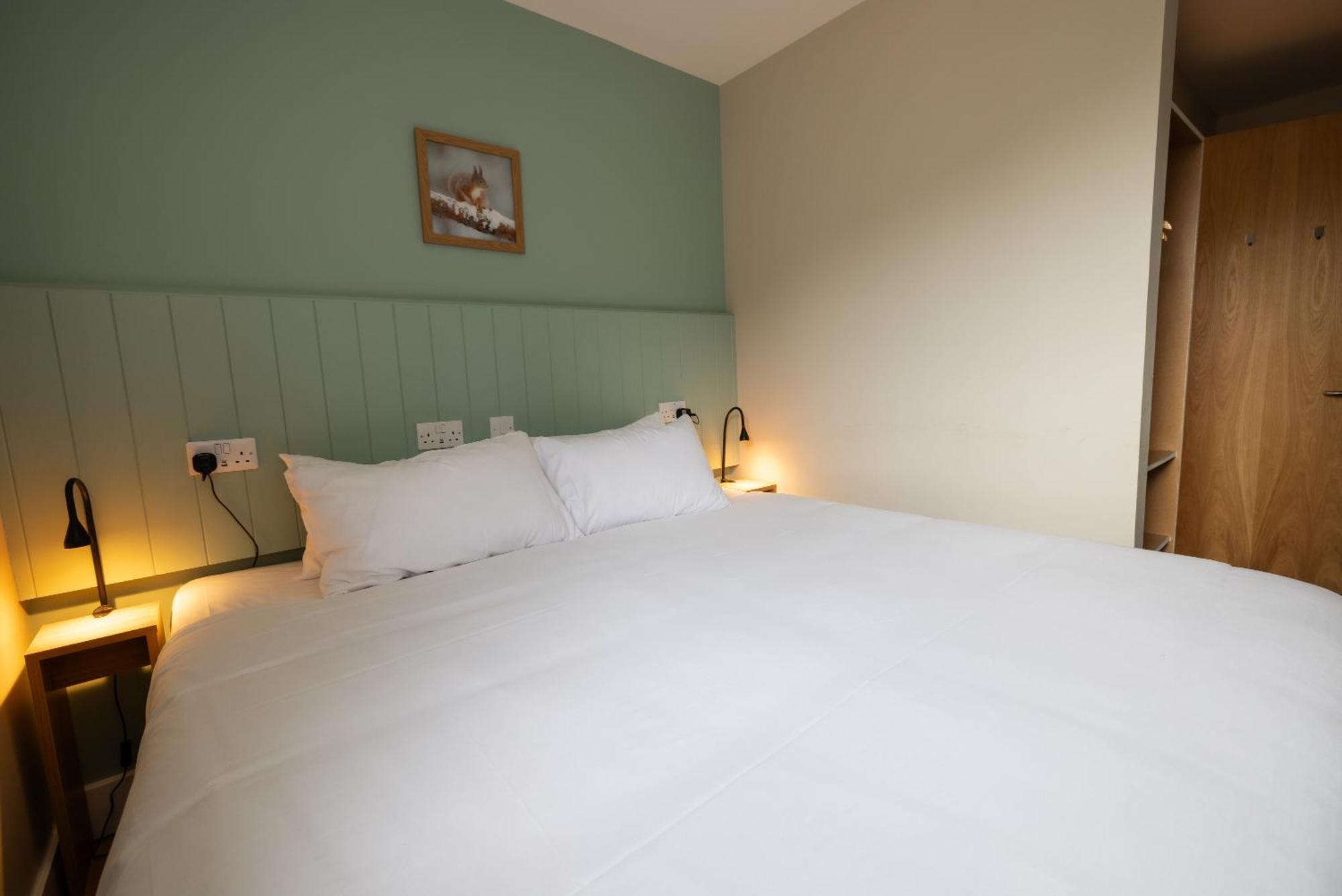 An Spiris Accommodation At Dundreggan Rewilding Centre Екстер'єр фото
